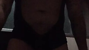 Hornybotom